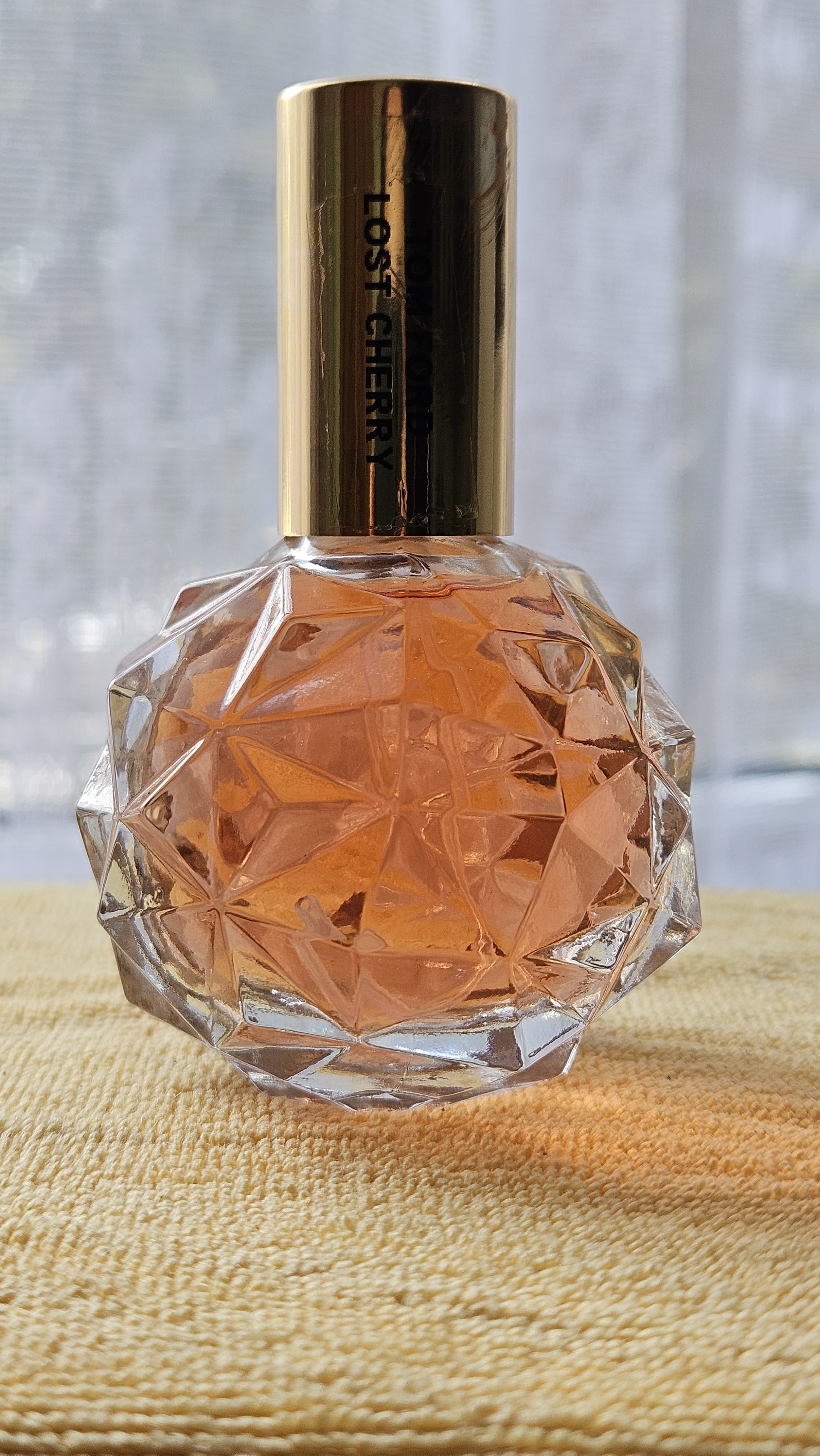 Lost chery - Qadın şirin ətir - 30 ml