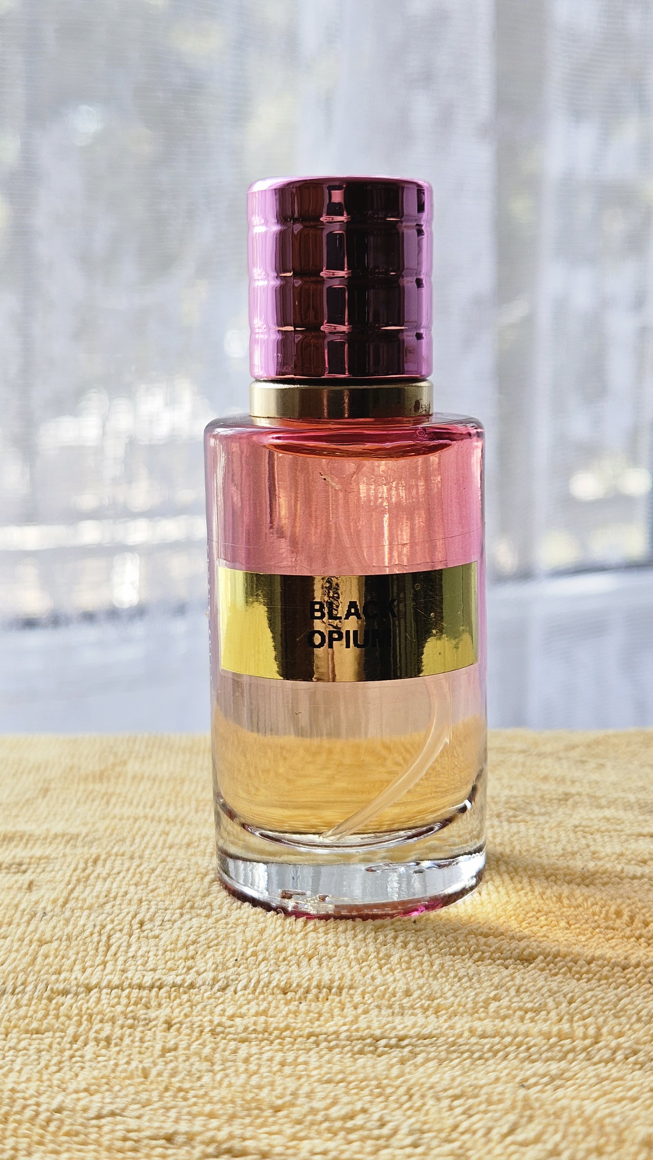 Black opium - şirin qadın ətri - 20 ml